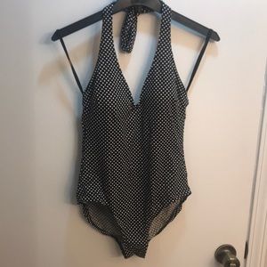 Bathing suit/ Swimsuit